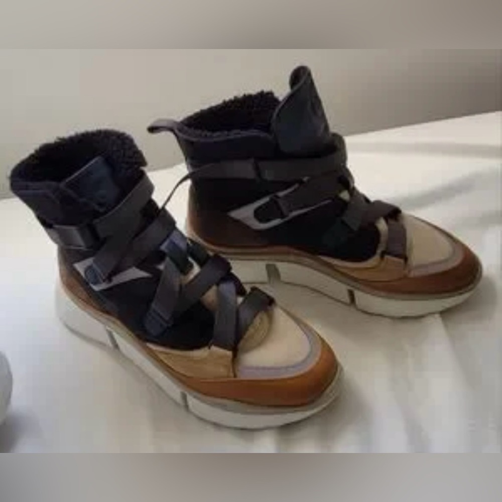 Chloé High-Top Sneakers 7 - Picture 12 of 16